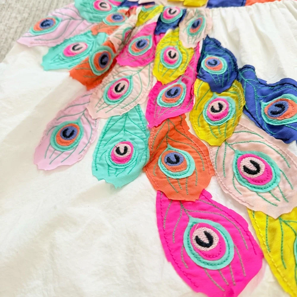 Mini Boden Peacock Appliqué Cotton Dress | 4–5Y (110cm) - Picture 7 of 7